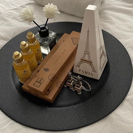 Poetic Paris - Cozy Apartment In Paris 2Nd ภายนอก รูปภาพ